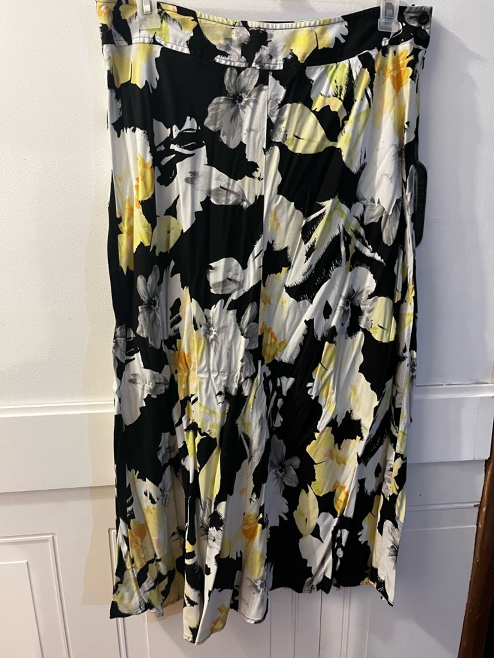 Christopher & Banks Black Floral Skirt with Yellow and White Accents Size 16